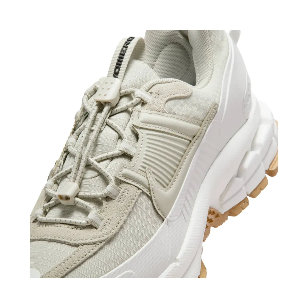 Nike Zoom Vomero 5 Roam “Sail Light Stone Gum” (HQ2181-100)