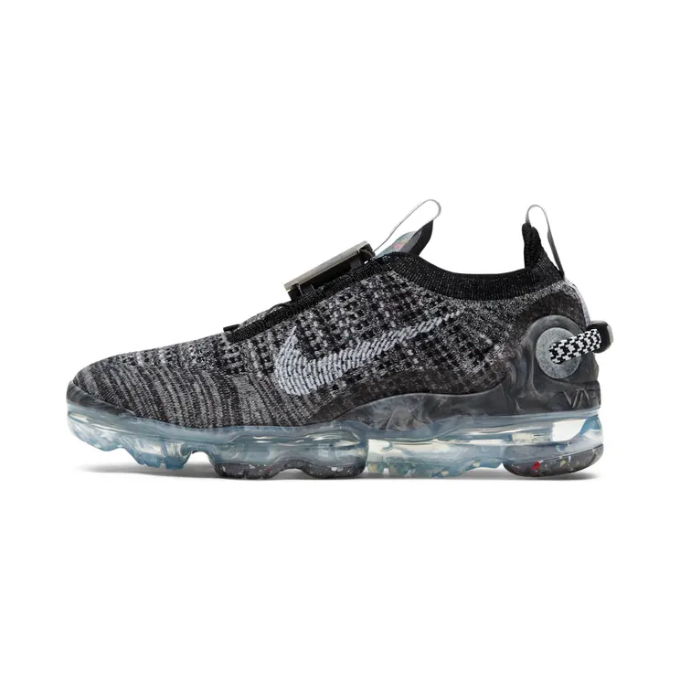 Nike Air VaporMax 2020 Flyknit Oreo “Black / Grey Fog / White” (CT1933-002)