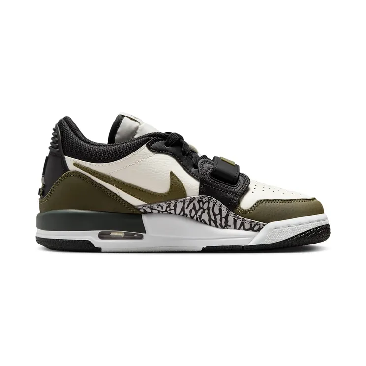 air-jordan-2-low CD9054-120