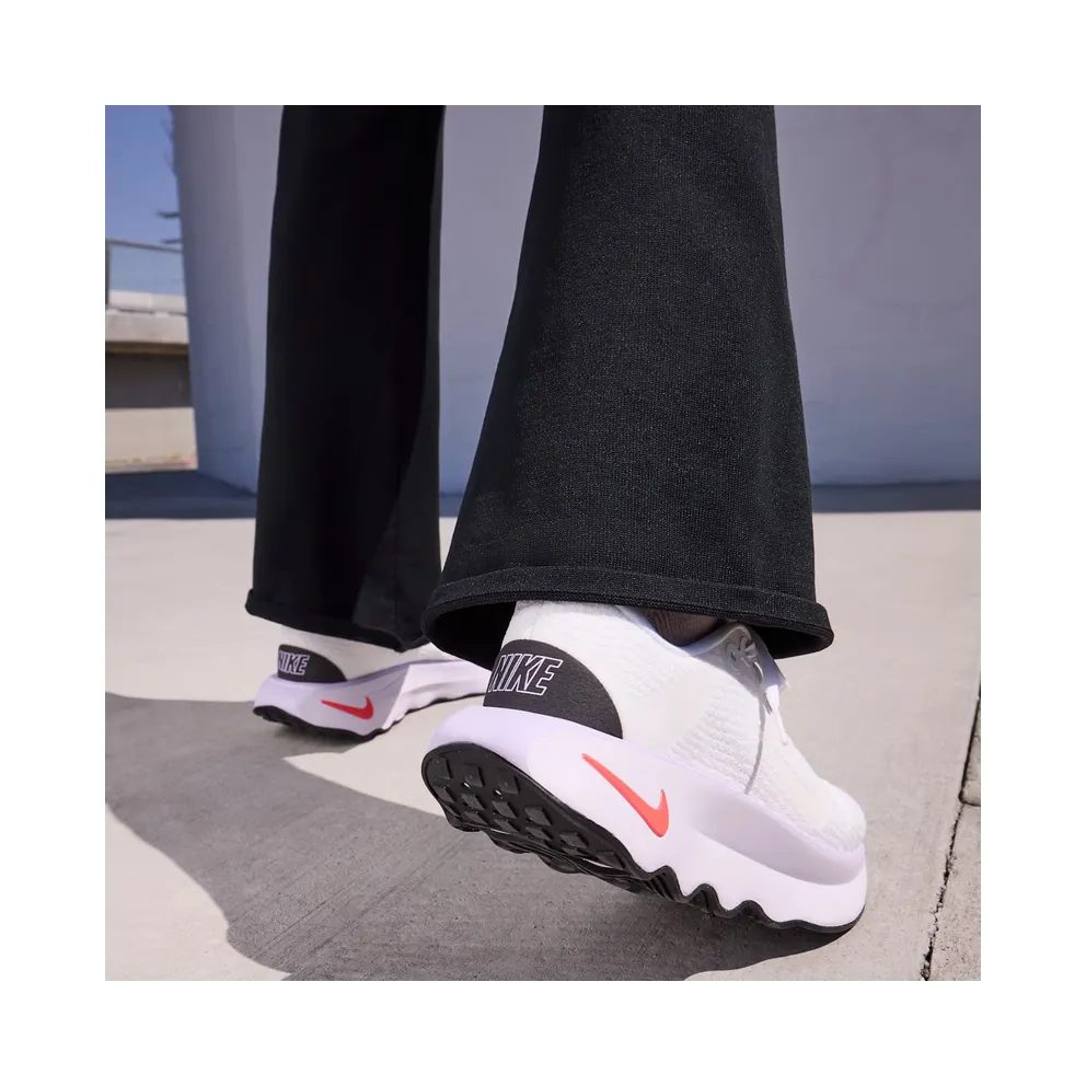 Nike Motiva White Lilac Bloom Barely Grape (DV1238-101)