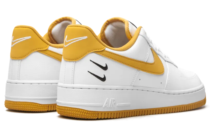 nike-air-force CT2300-100