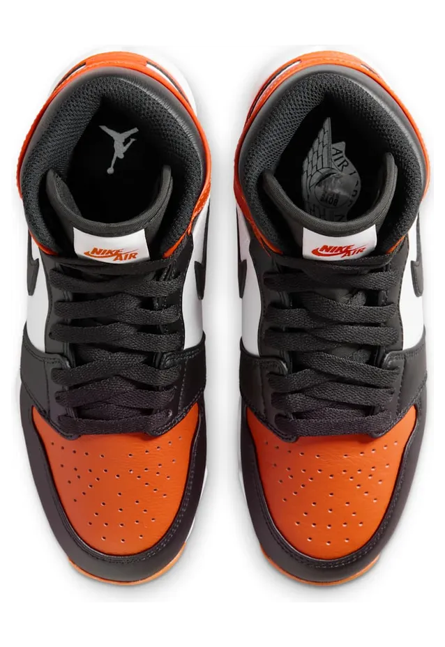 air-jordan-1 HF6883-801