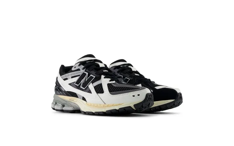 New Balance 1906U “Black Sea Salt Magnet” (U1906NC)