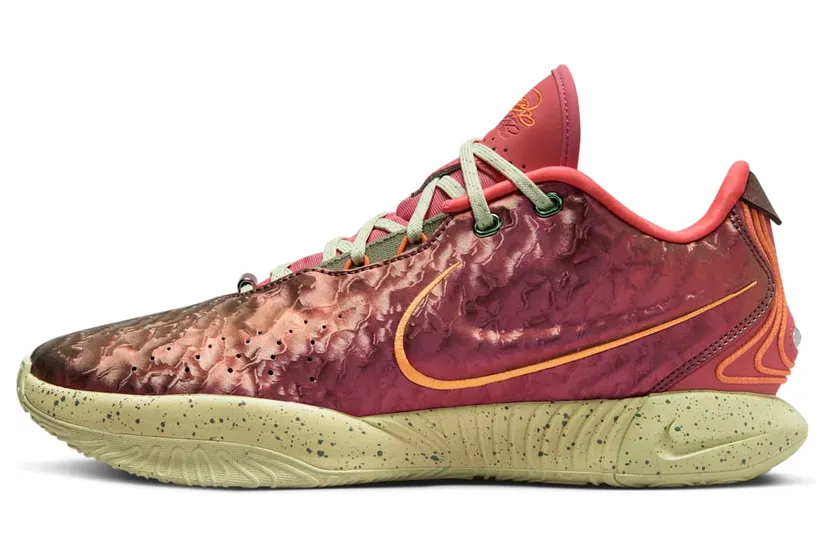 Nike LeBron 21 “Queen Conch” (FN0708-800)