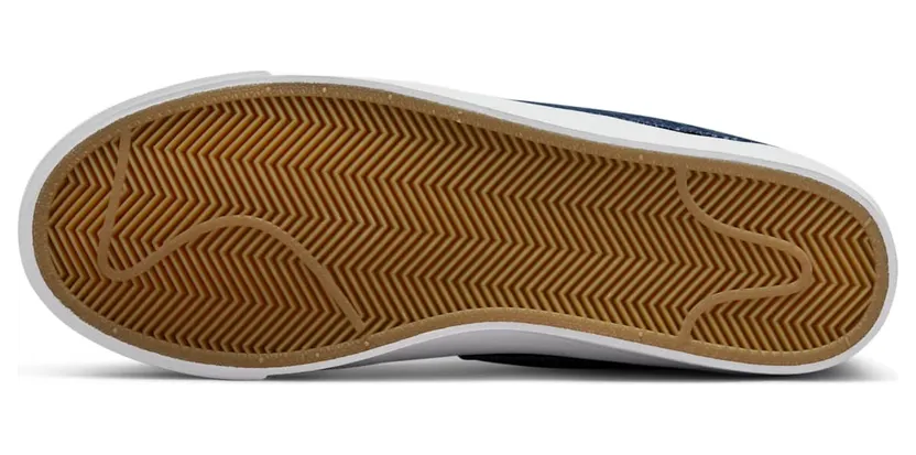 nike-zoom DM8890-400