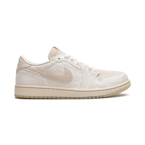 Jordan x Chris Paul Air Jordan 1 Low OG sneakers – Beige (FZ0455)