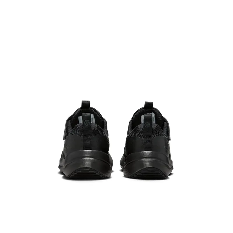 Nike Cosmic Runner Black (HM4400-001)
