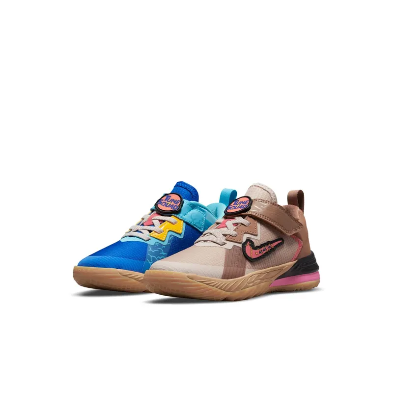 Nike LeBron 18 Low Wile E. vs Roadrunner Space Jam (DJ3761-401)