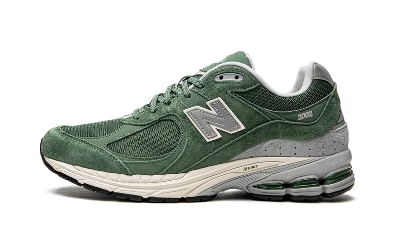 New Balance 2002R “Jade Green” (M2002RHW)