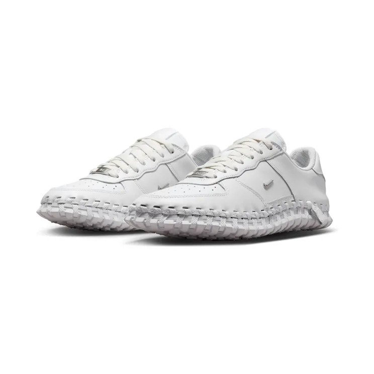 nike-air-force-1 DR0424-100
