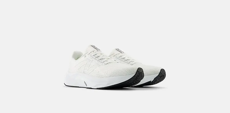 New Balance FuelCell Propel v5 White Black (MFCPRLW5)