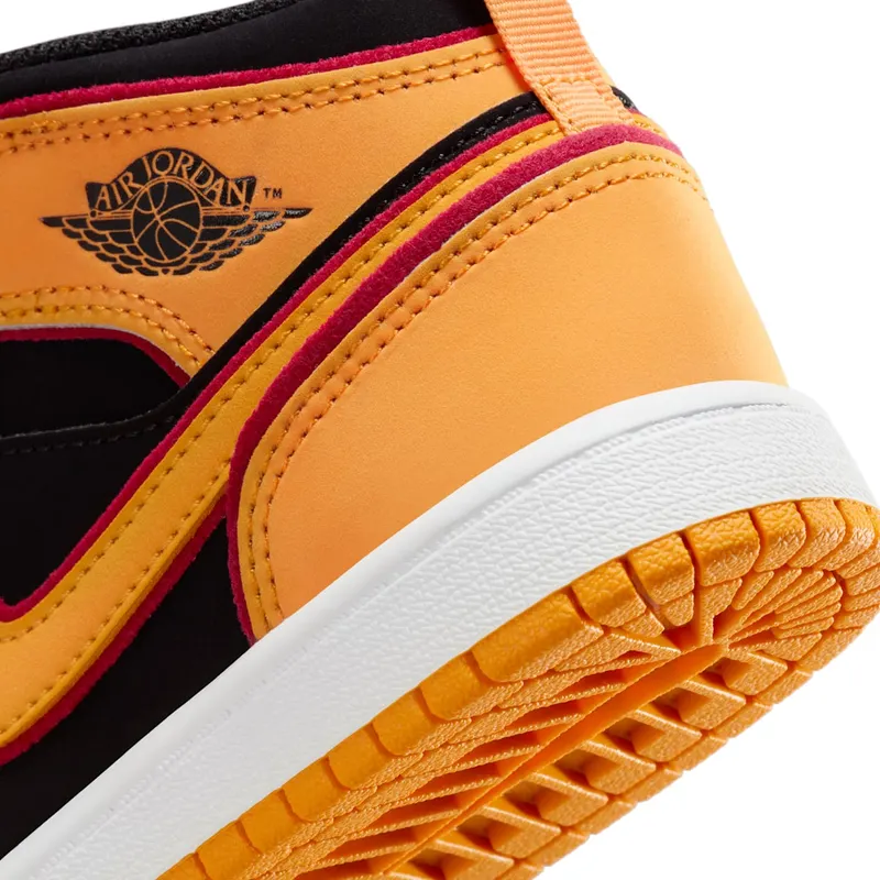 air-jordan-1 FJ4925-008