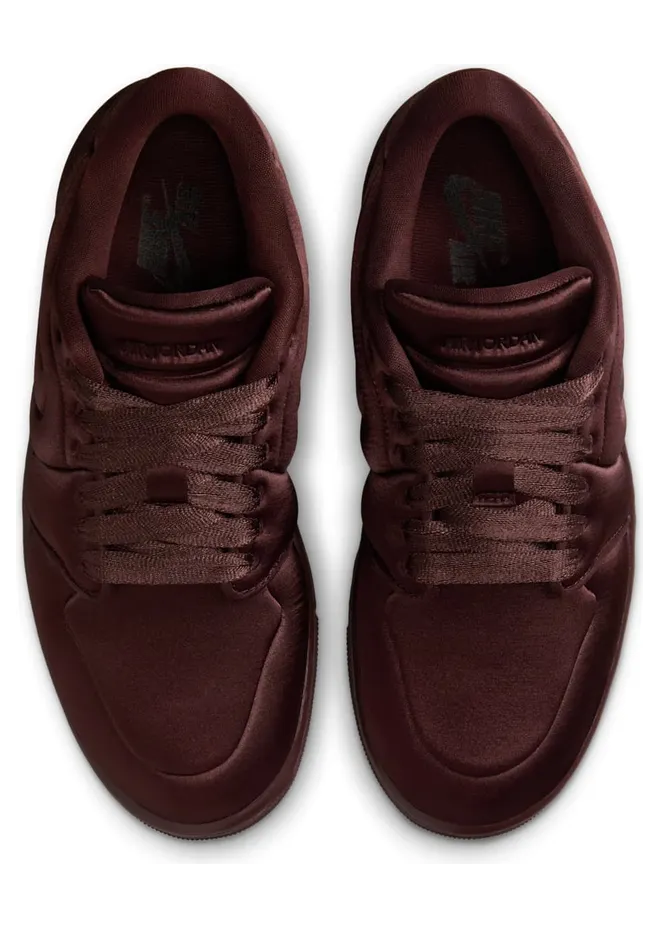air-jordan-1 HF3969-200