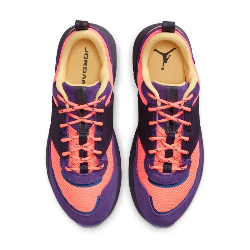 Jordan Trunner O/S SP “Birght Mango Eggplant” (IQ5649-800)