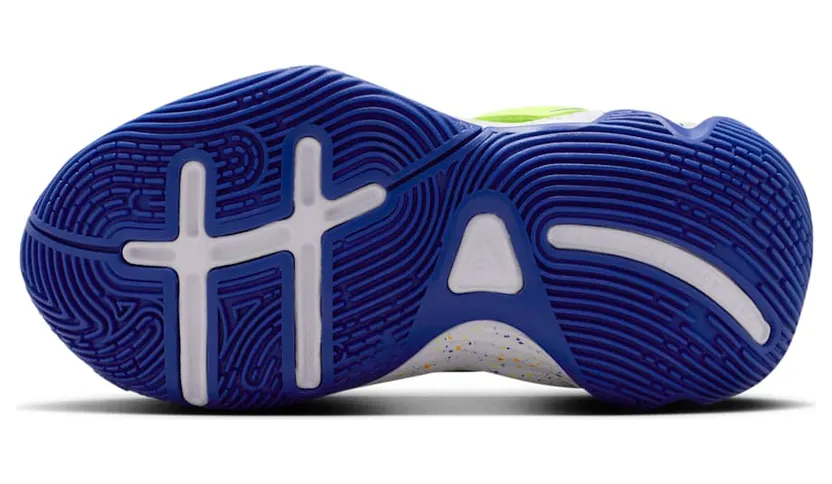 nike-giannis-immortality IQ0819-700