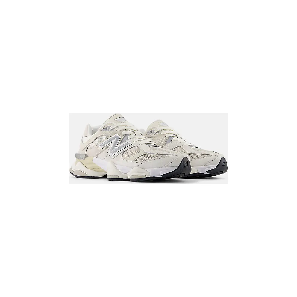 New Balance 9060 Sea Salt (U9060WHT)