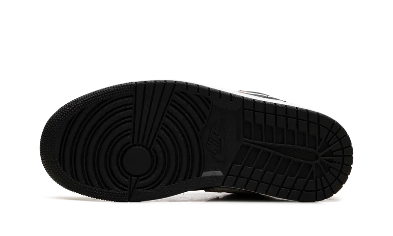 Air Jordan 1 Low SE “Black/Black/Racer Pink/Pale Ivory” (IR0842-010)