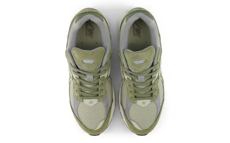 New Balance 2002R “Dark Olivine” (U2002RCA)