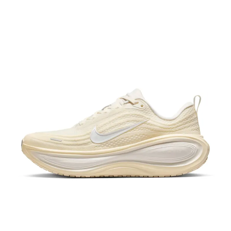 Nike Vomero Plus “Sail Summit White Alabaster” (HV8154-105)