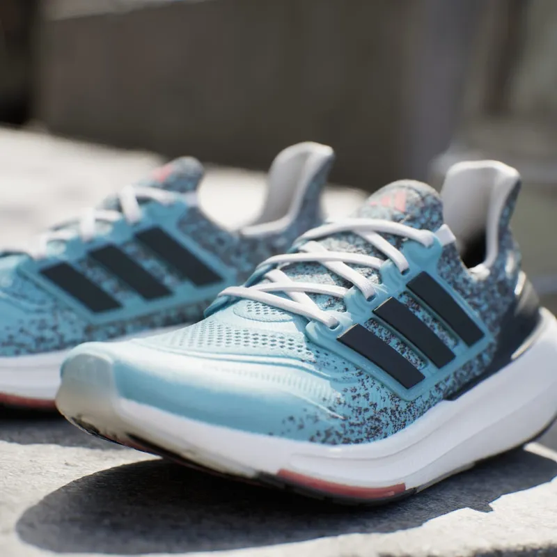 Adidas ULTRABOOST LIGHT “Black” (IE1694)