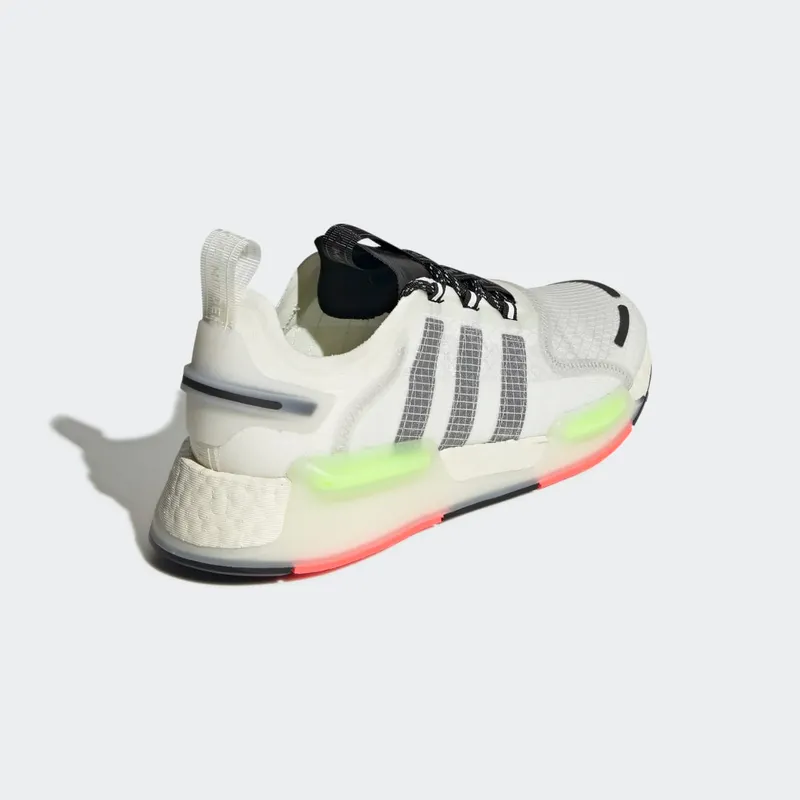 adidas NMD_V3 Crystal White / Core Black / Signal Green (GW3063)