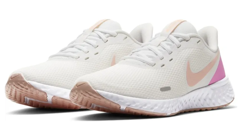 Nike Revolution 5 Weiß (BQ3207-103)