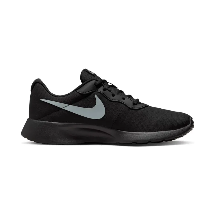 nike-tanjun DR4495-001