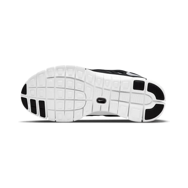 nike-free DM9057-001
