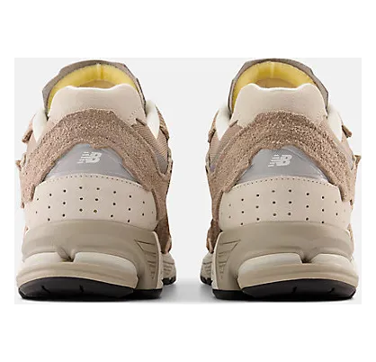 new-balance-2002r M2002RDL