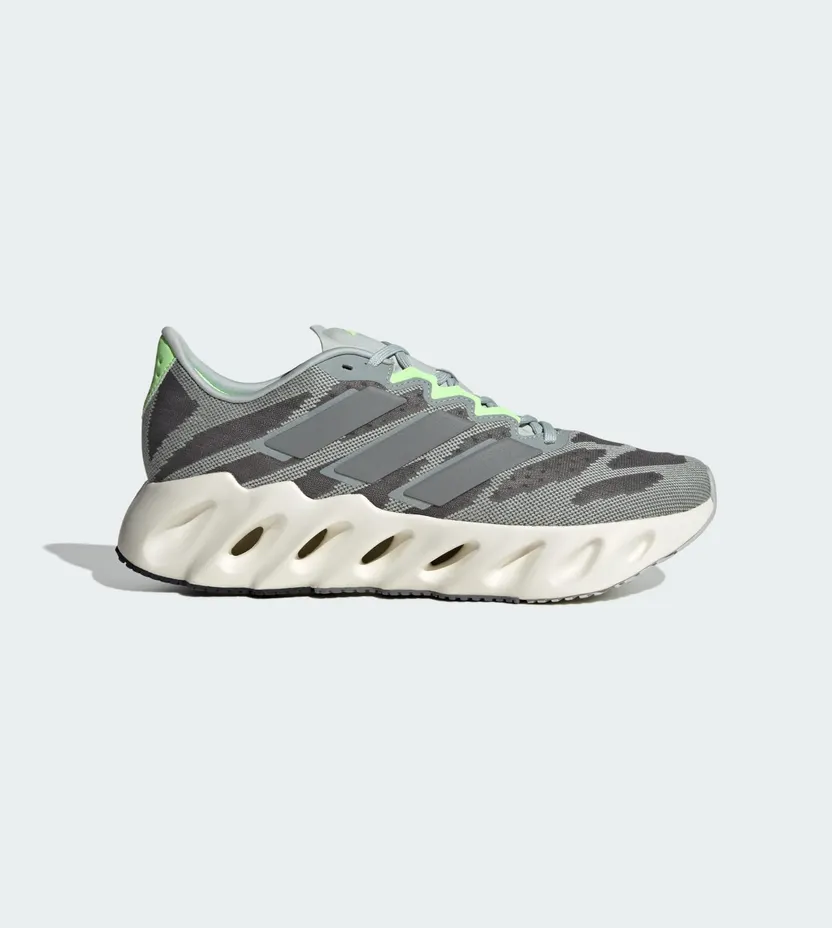 Adidas Switch FWD “Wonder Silver Silver Metallic Core Black” (ID2635)