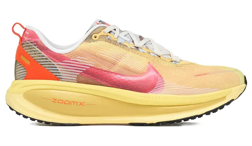 Nike Vomero 18 SE International Running Pack – Vivid Sulphur Sneakers – Gelb (IH3576)