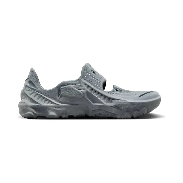 nike-ispa-universal DM0886-001