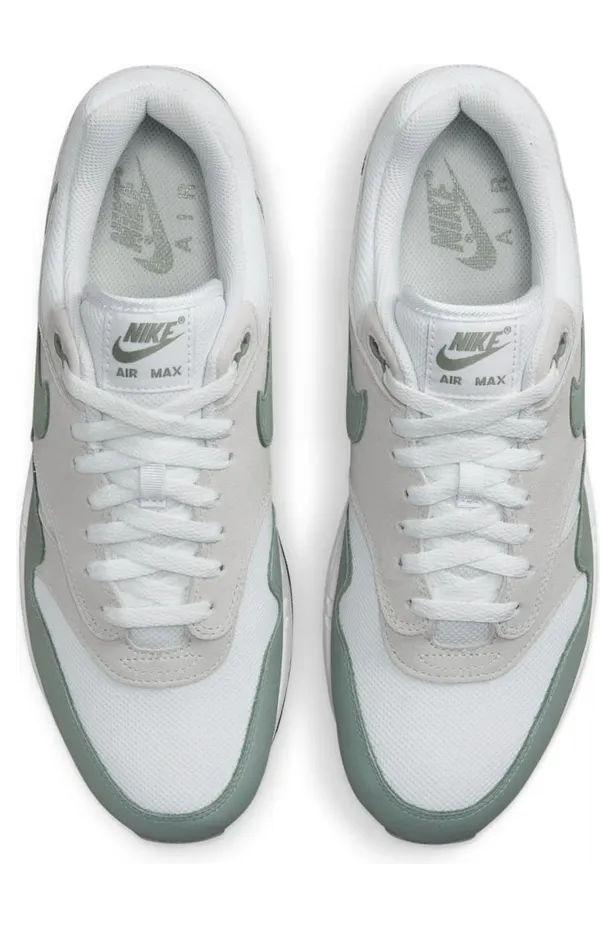 nike-air-max DZ4549-100