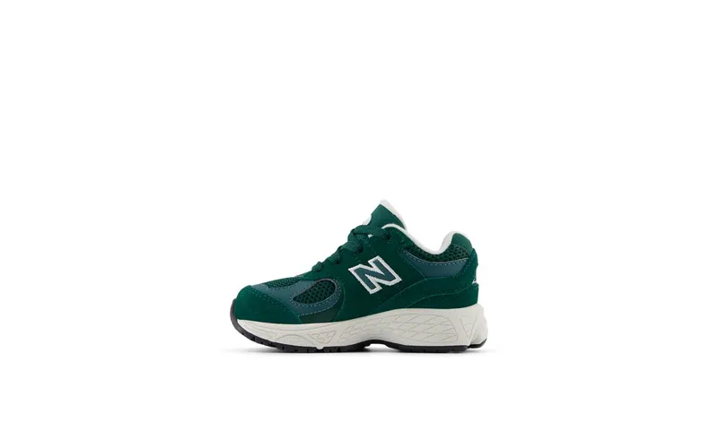 New Balance 2002R Marsh Green New Spruce Sea Salt (IC2002FG)