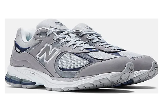 new-balance-2002r M2002RTH