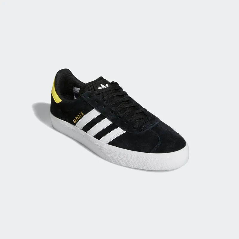 adidas Gazelle ADV Core Black / Cloud White / Core Black (GY6922)