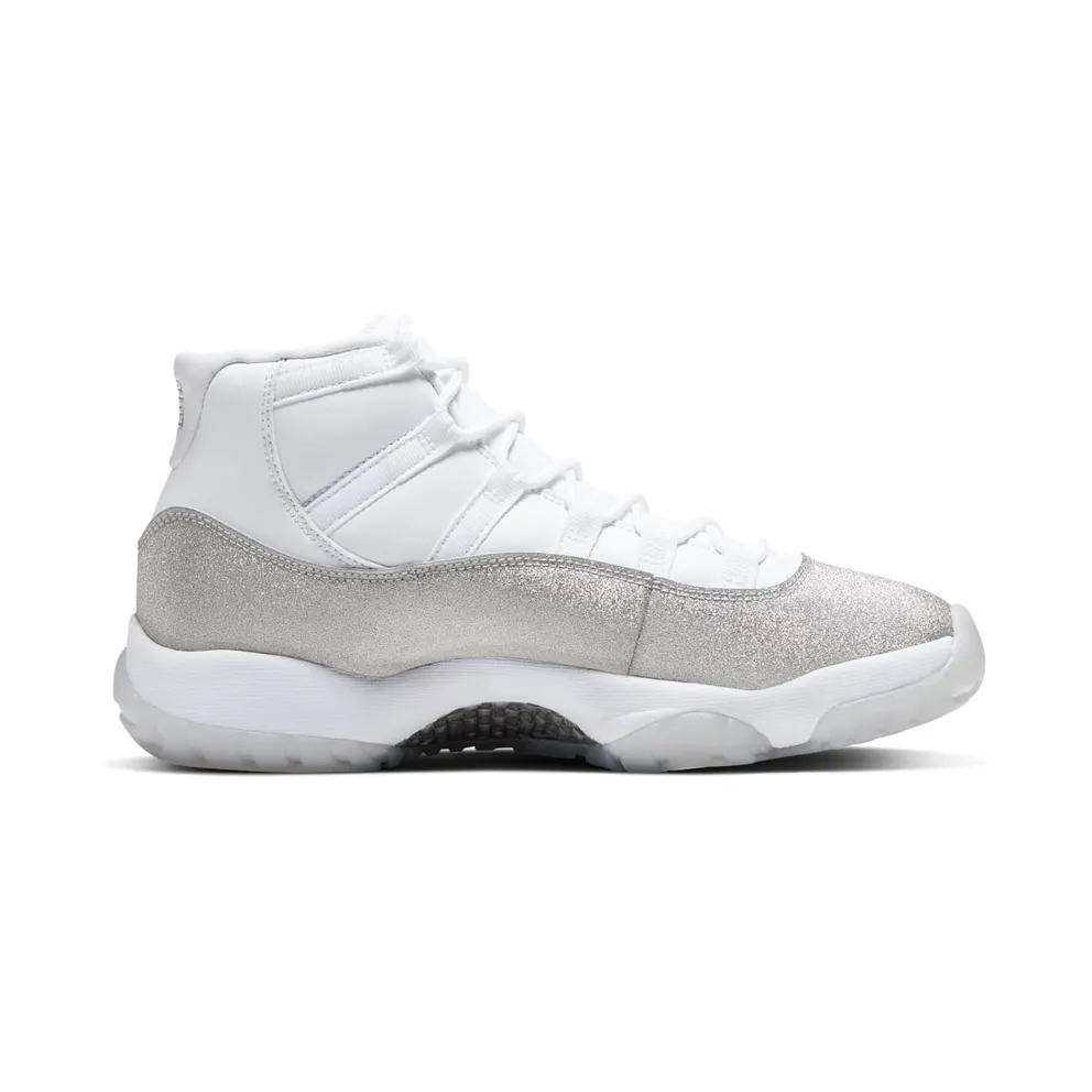 Air Jordan Womens Nike AJ XI 11 White Metallic Silver (2019) (AR0715-100)