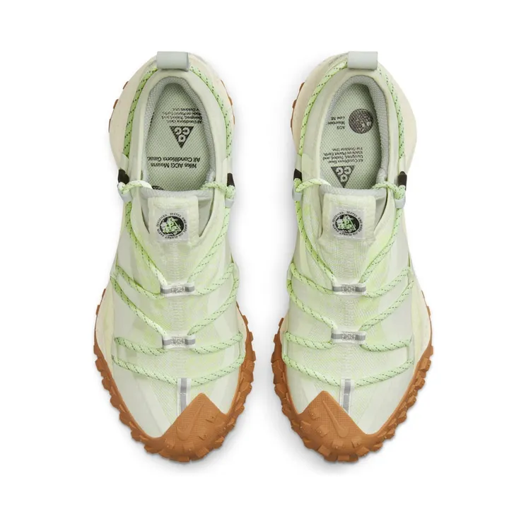 nike-acg DD2861-001