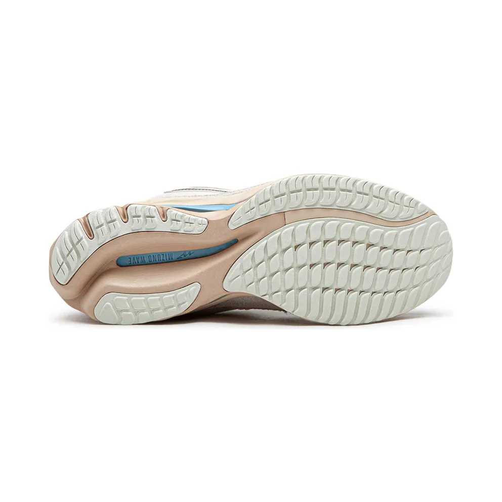Mizuno Wave Rider Beta – “Beige” (D1GA242701)