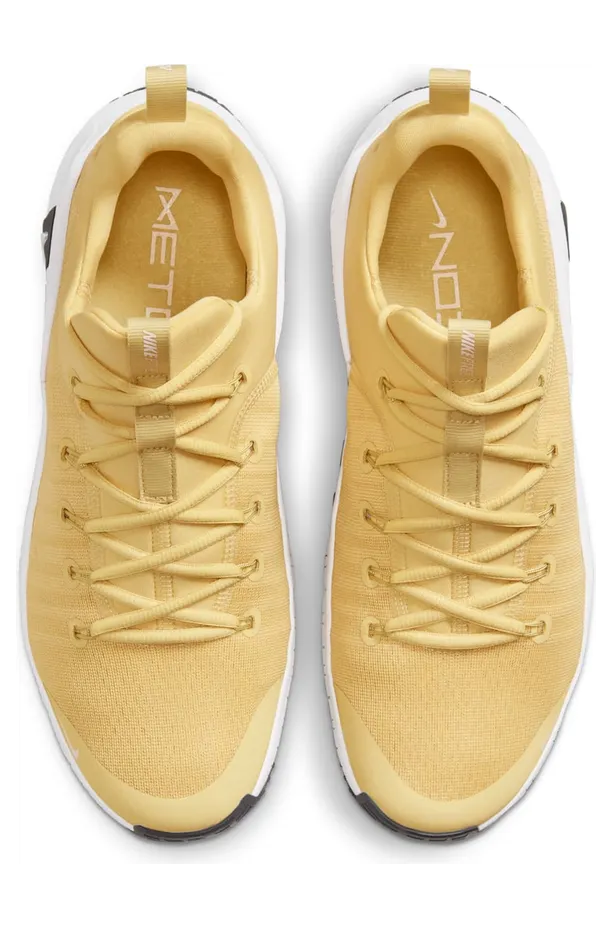 nike-free HM3754-701
