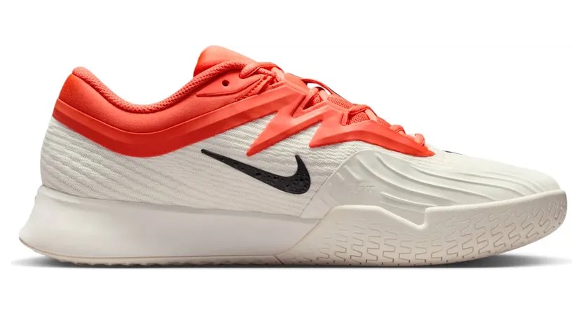 nikecourt IB6558-100