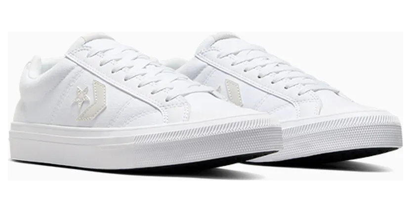 converse-sneaker A10546C