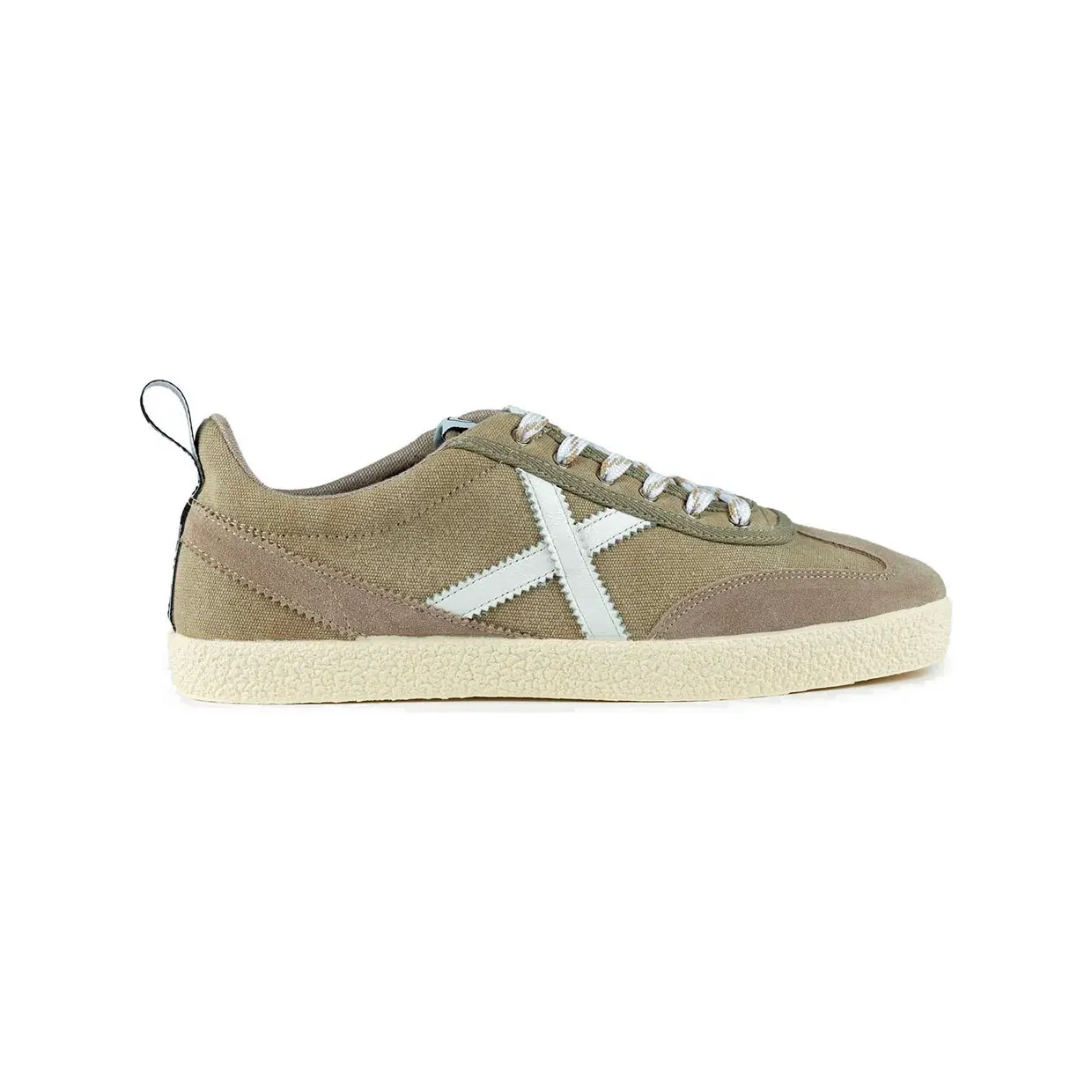 munich-sneaker 8161087