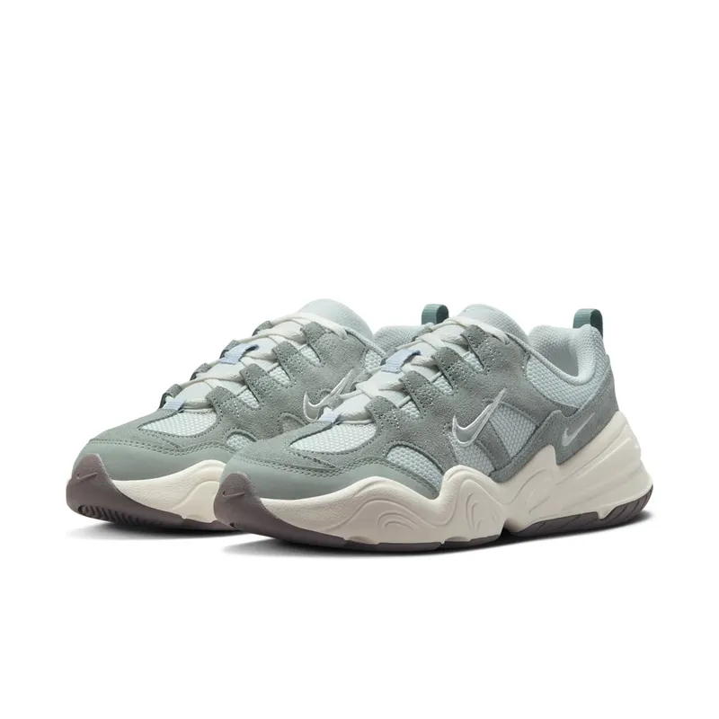 Nike Tech Hera “Mica Green Grey” (DR9761-001)