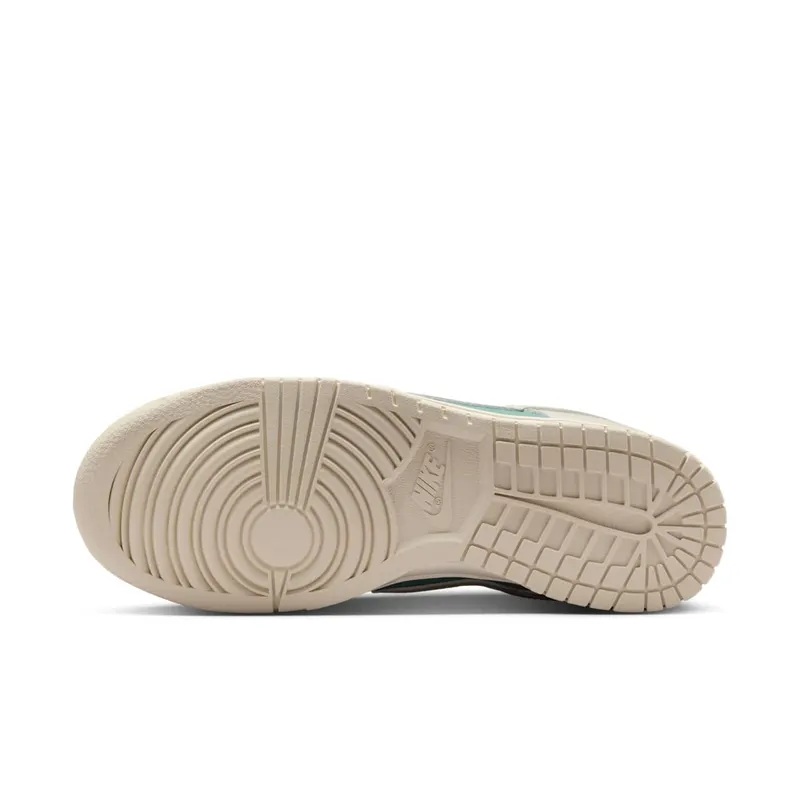 Nike Dunk Low “Cannon” (IM6572-001)