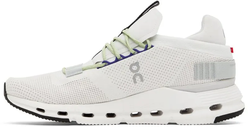 On White Cloudnova Sneakers (26.98989)