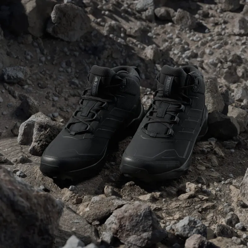 adidas Terrex Skychaser Ax5 Mid Gore Tex Hiking Shoes Core Black Core Black Carbon (JQ2207)