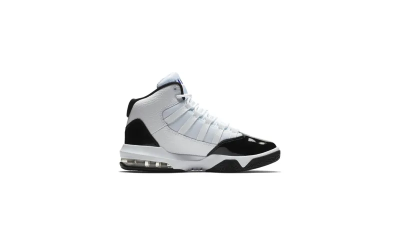 Jordan Aura Concord (GS) White/Dark Concord-Black (AQ9214-121)