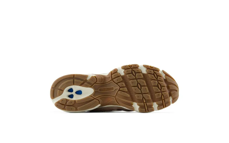 New Balance 740 Flat Taupe / Permafrost / Mushroom (U740AT2)