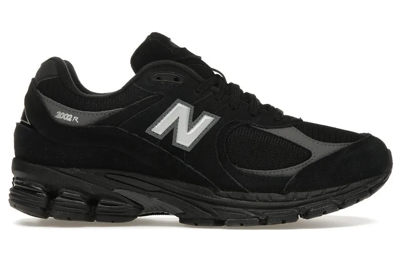 New Balance 2002R Black Silver (M2002RBP)